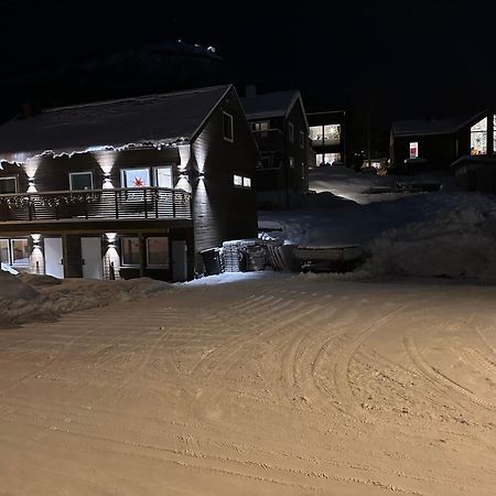 Tromsdalen Aurora Apartments ترومسو المظهر الخارجي الصورة