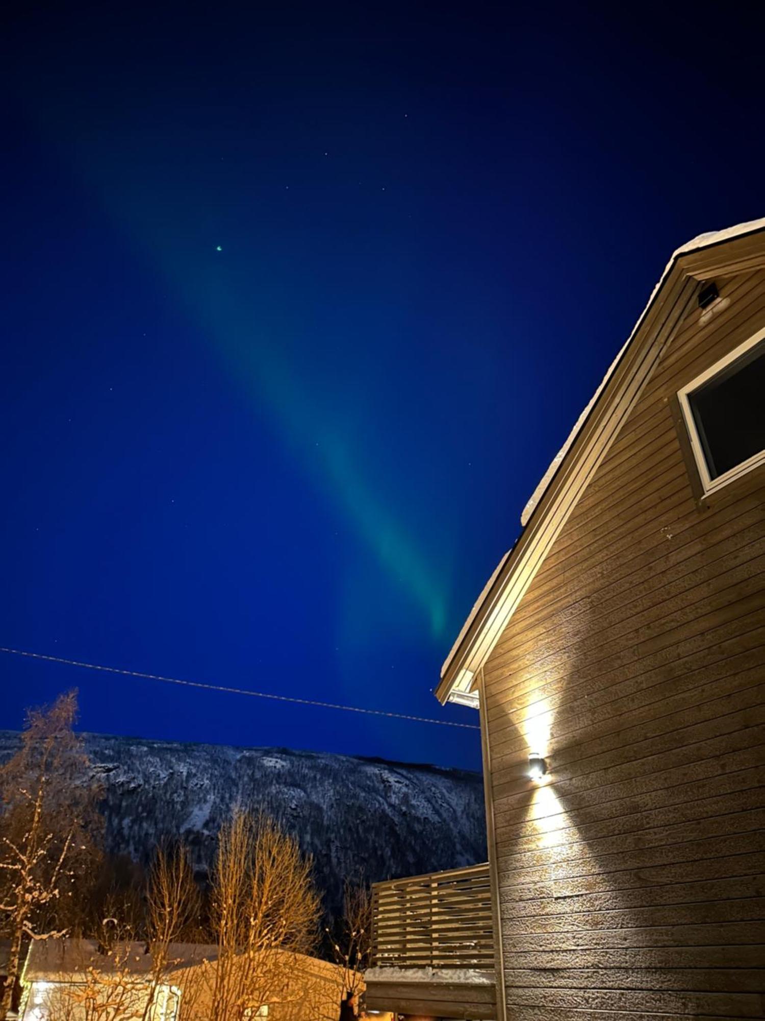 Tromsdalen Aurora Apartments ترومسو المظهر الخارجي الصورة